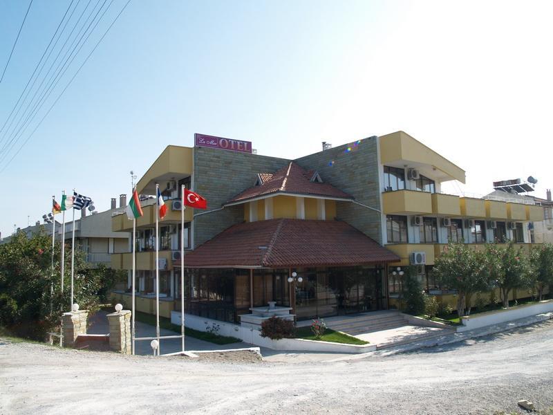 Otel La Mer Akcay Edremit  Exterior photo